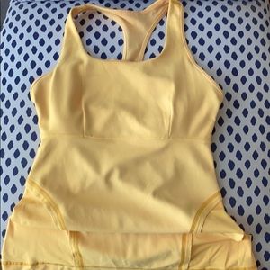 Lululemon tank, 8🍋